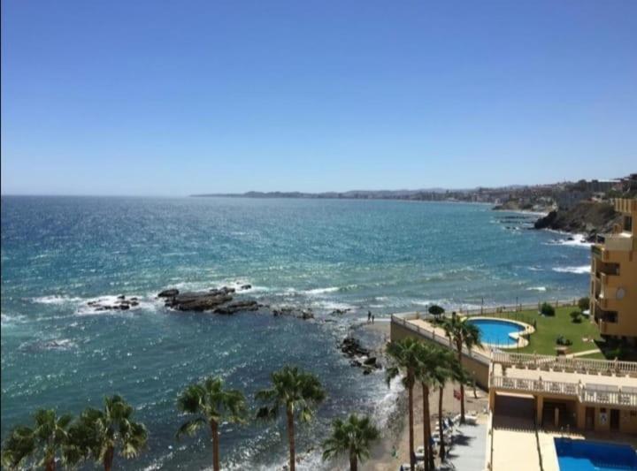 Espectacular Apartamento En Primera Linea De Playa Benalmádena Exterior foto