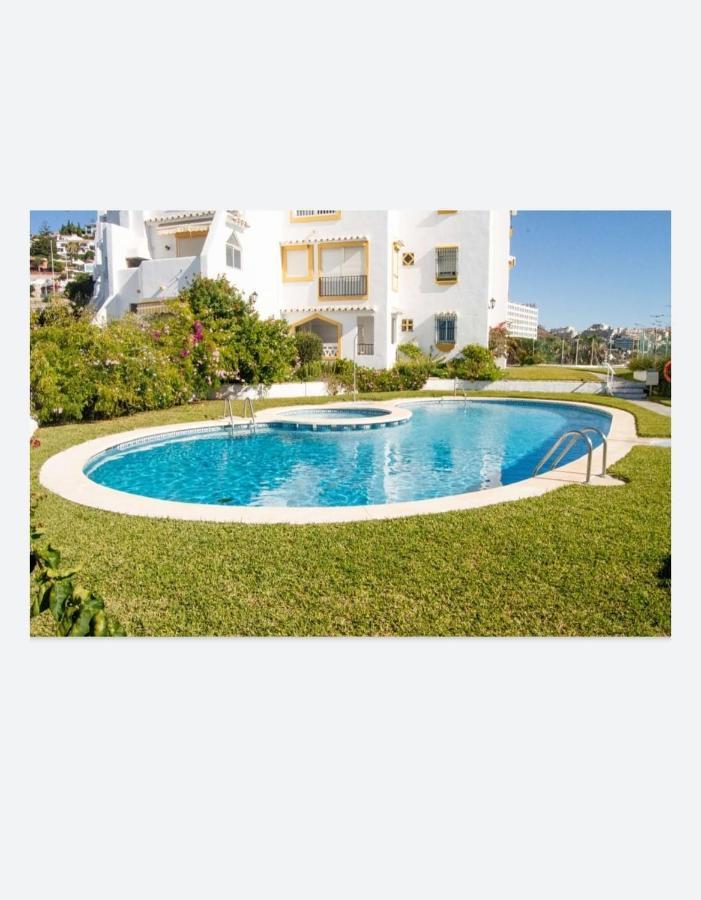 Espectacular Apartamento En Primera Linea De Playa Benalmádena Exterior foto