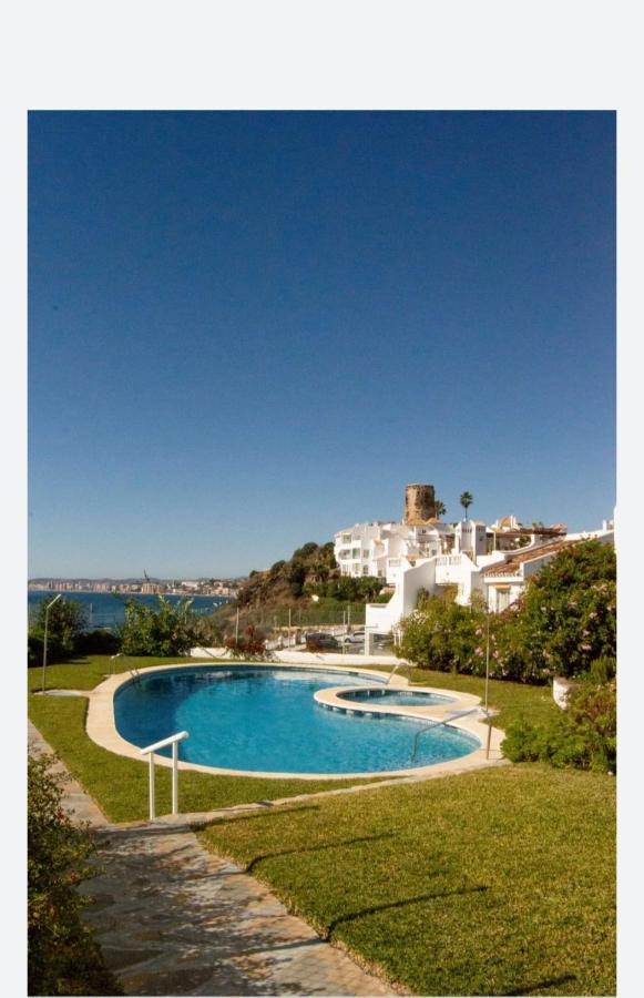 Espectacular Apartamento En Primera Linea De Playa Benalmádena Exterior foto