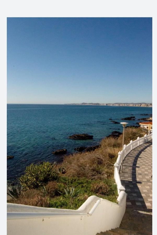 Espectacular Apartamento En Primera Linea De Playa Benalmádena Exterior foto